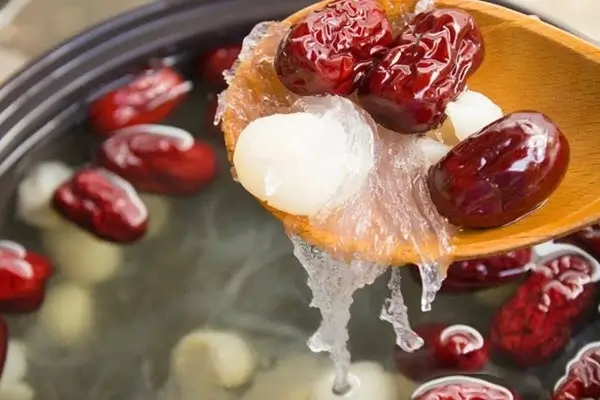 Dấu hiệu nhận biết yến đã chưng đủ thời gian - Chưng yến bao lâu thì được?
