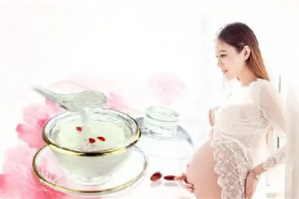 Bà bầu uống nước yến Sanest được không?